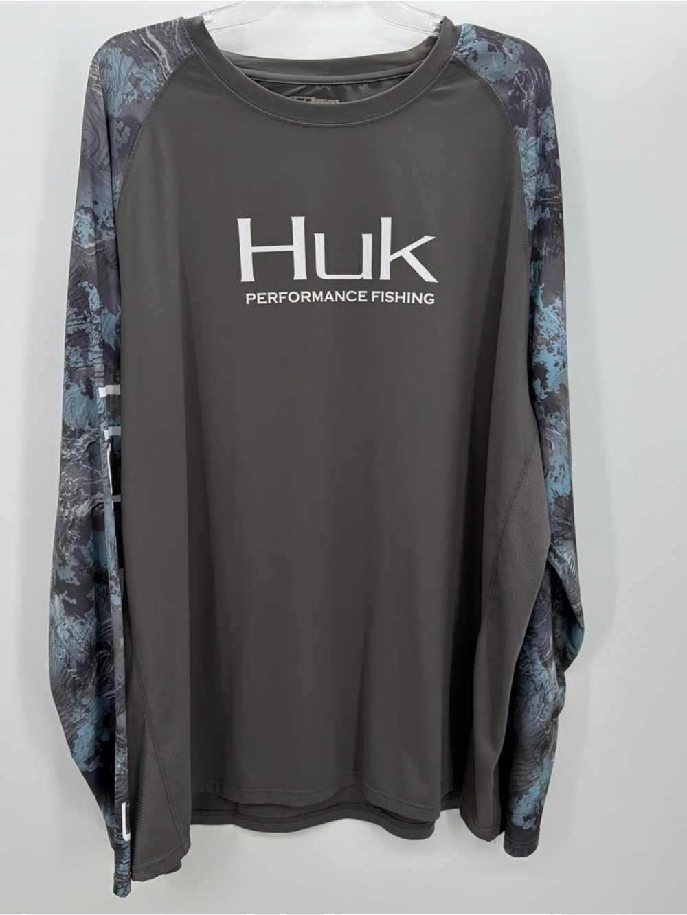 Huk Performance Fishing Men’s Long Sleeve Shirt Size XXXL Measures approximately